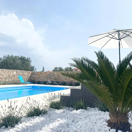 Vila Neva Vodice