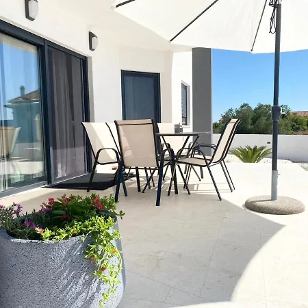 别墅 Neva 沃迪切